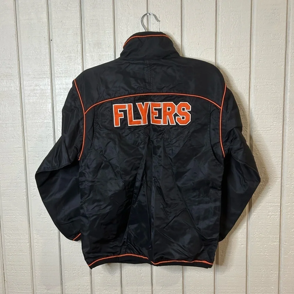 Reebok NHL Philadelphia Flyers Boys Full Zip Jacket, size Medium (10-12).